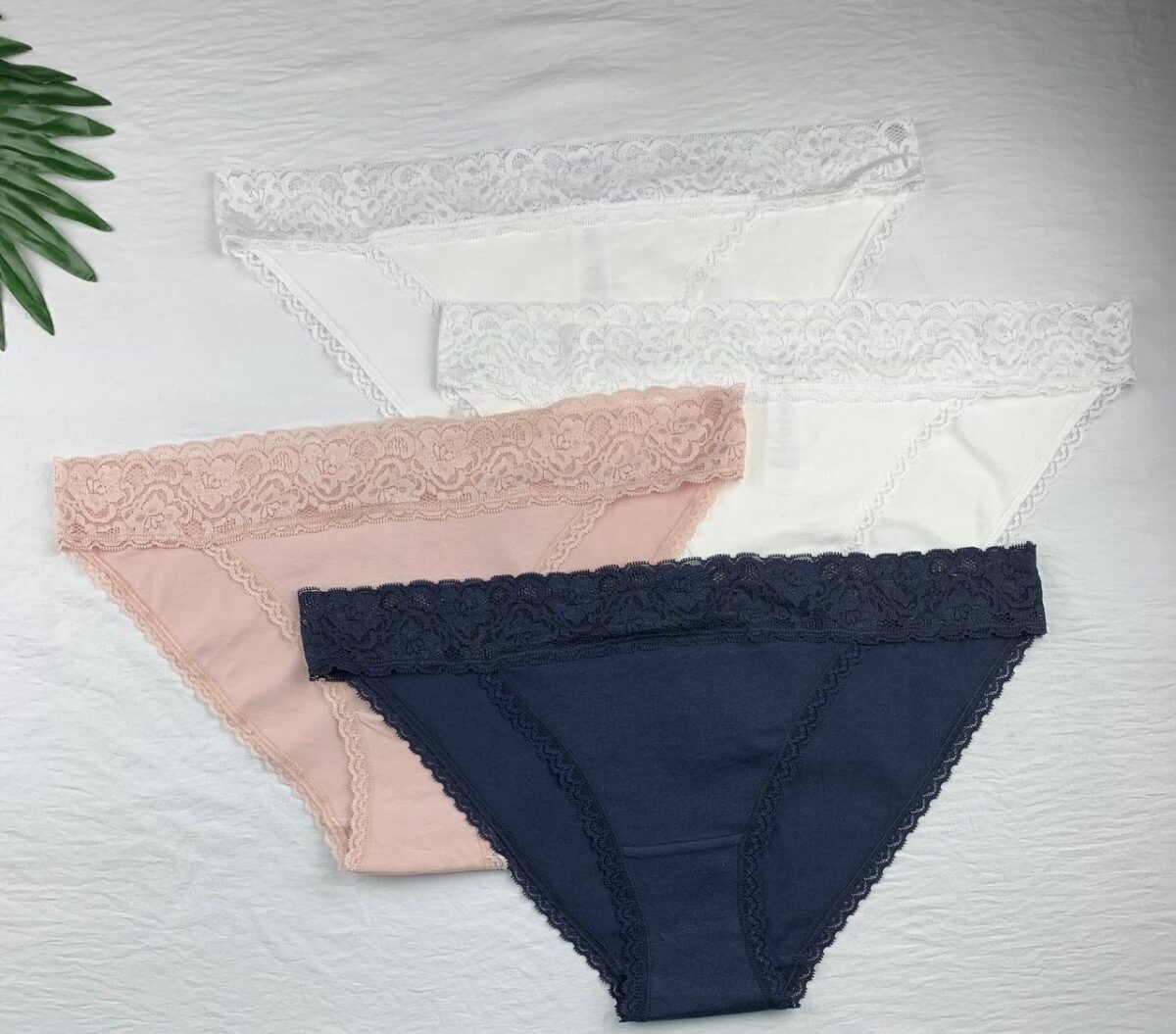 4 pack cotton set from esmara  L - Image 1