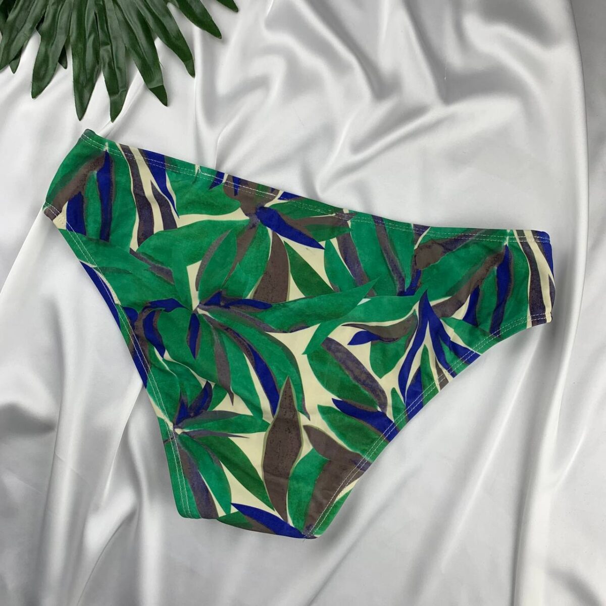 Bikini bottom from splash  - Image 4