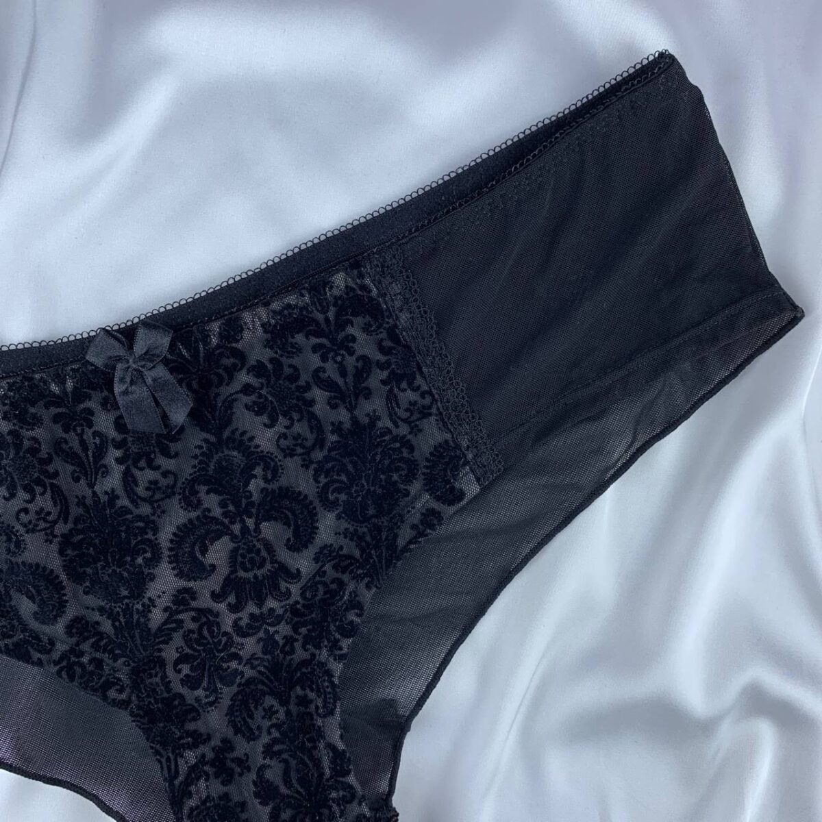Lace lingerie panty from Ann summers    Size (14) - Image 5