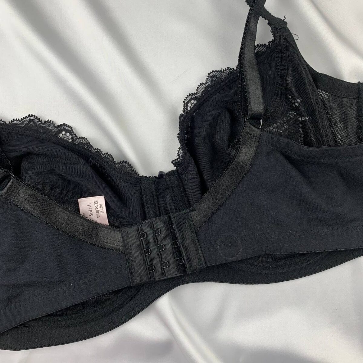 Wired minimizer bra from Splash - Image 2