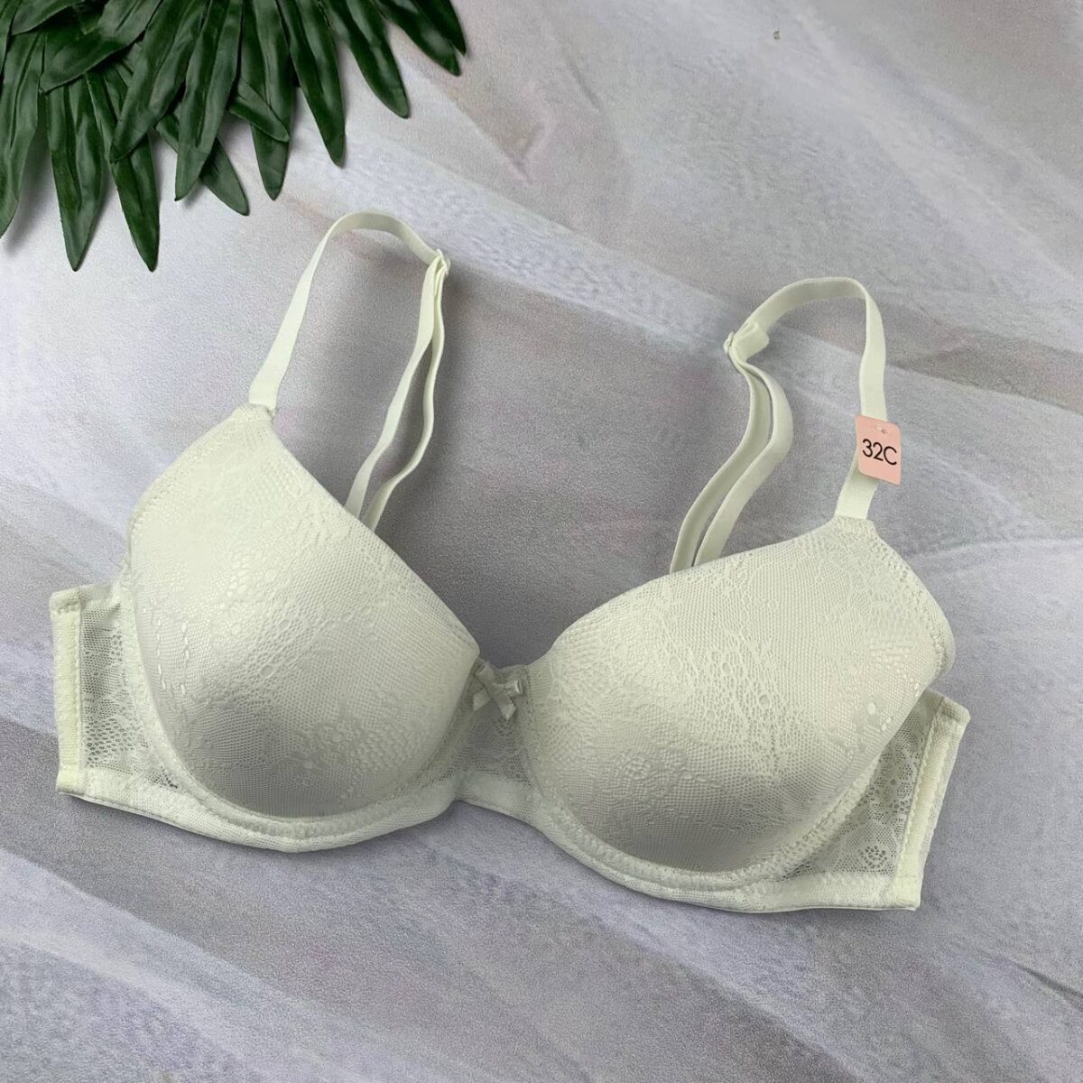 Wired padded bra from Splash - Image 1