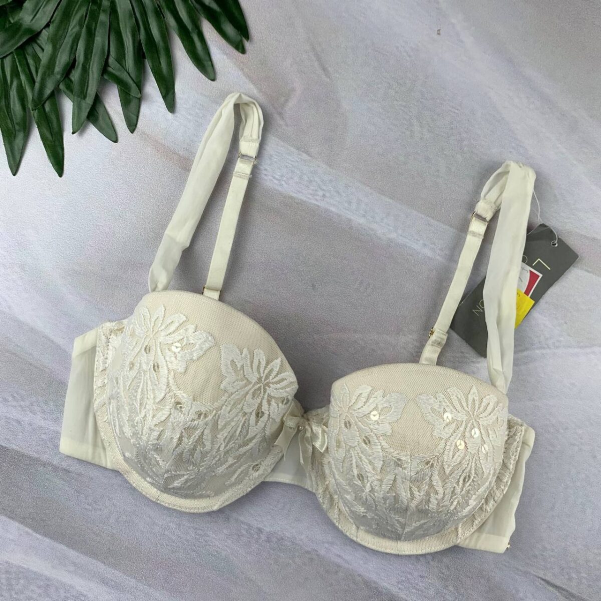 Wired padded bra From Debenhams - Image 1