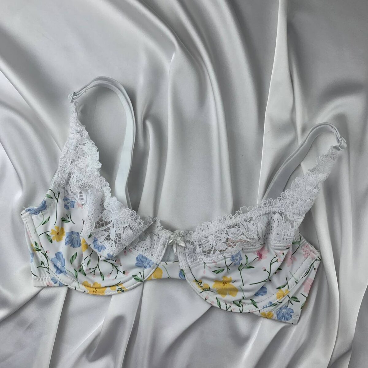Wired lingerie bra from Max - Image 1