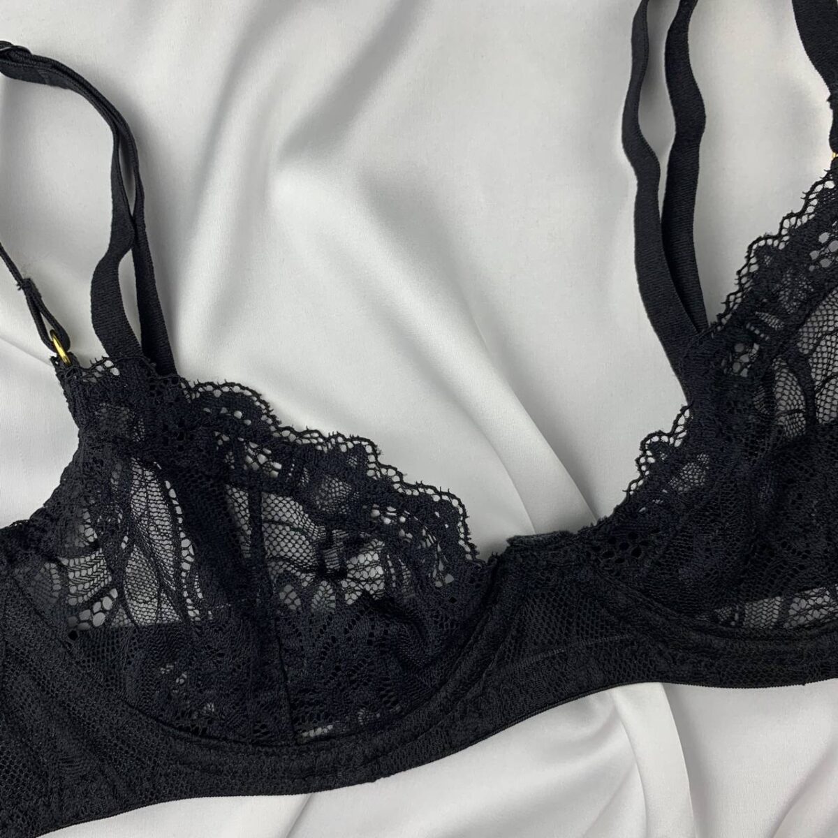 Wired lace lingerie bra from Primark - Image 3