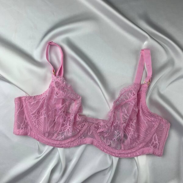 Wired lace lingerie bra from Primark