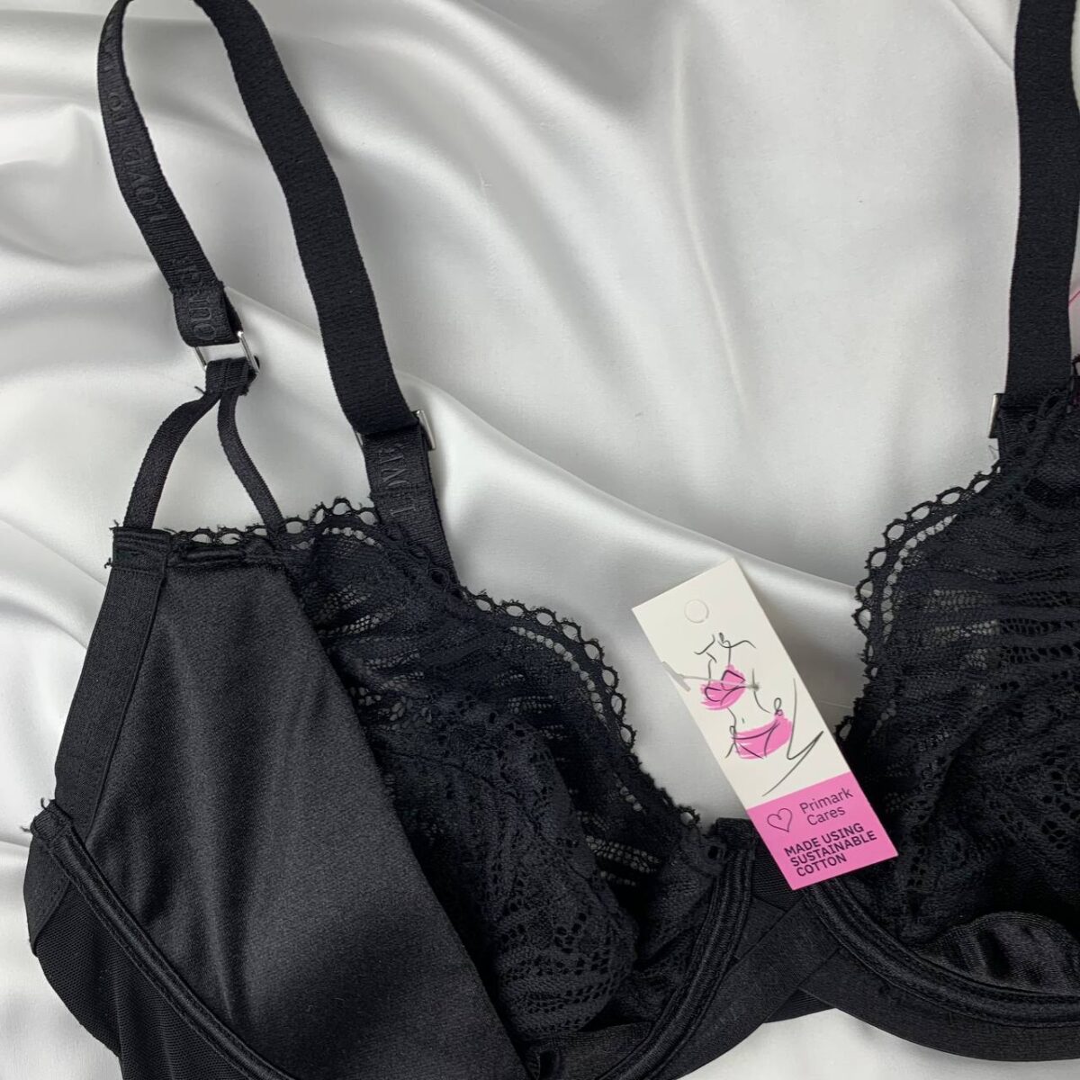 Wired lace lingerie bra from Primark - Image 3
