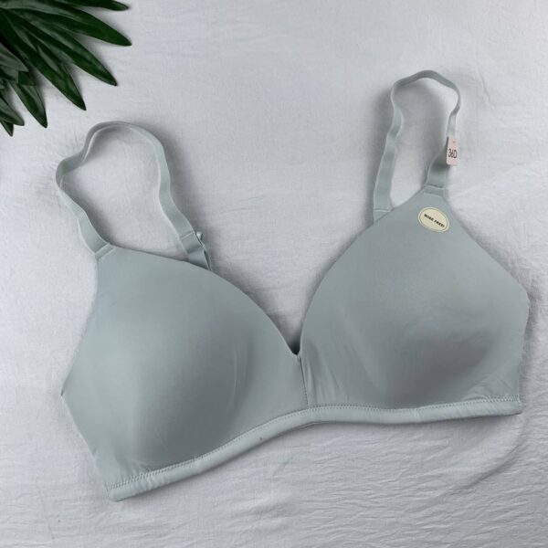 Unwired unpadded bra from splash