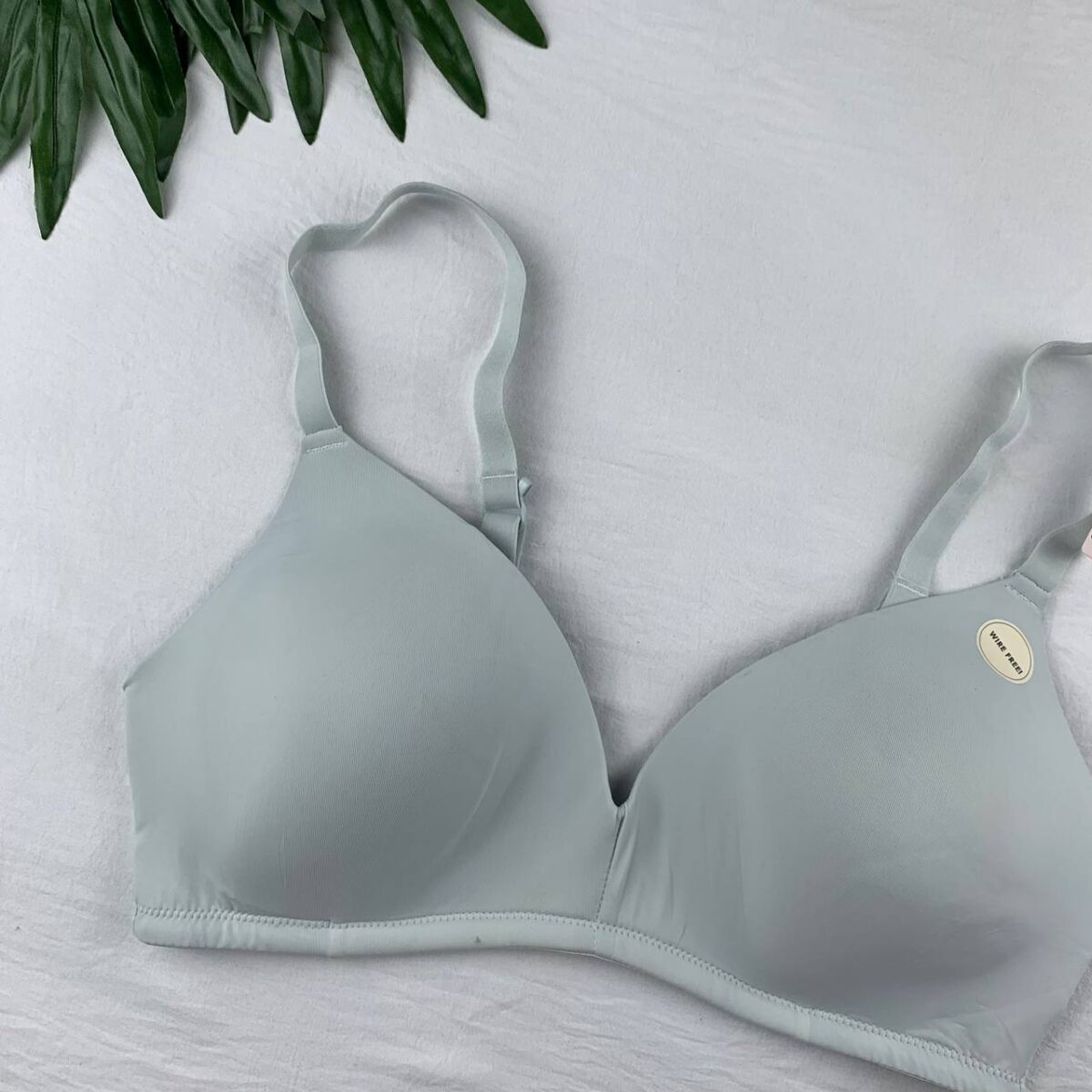Unwired unpadded bra from splash - Image 2