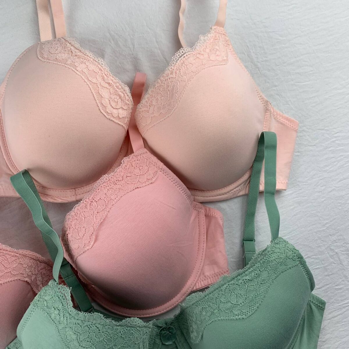 Wired padded bra from splash - Image 2