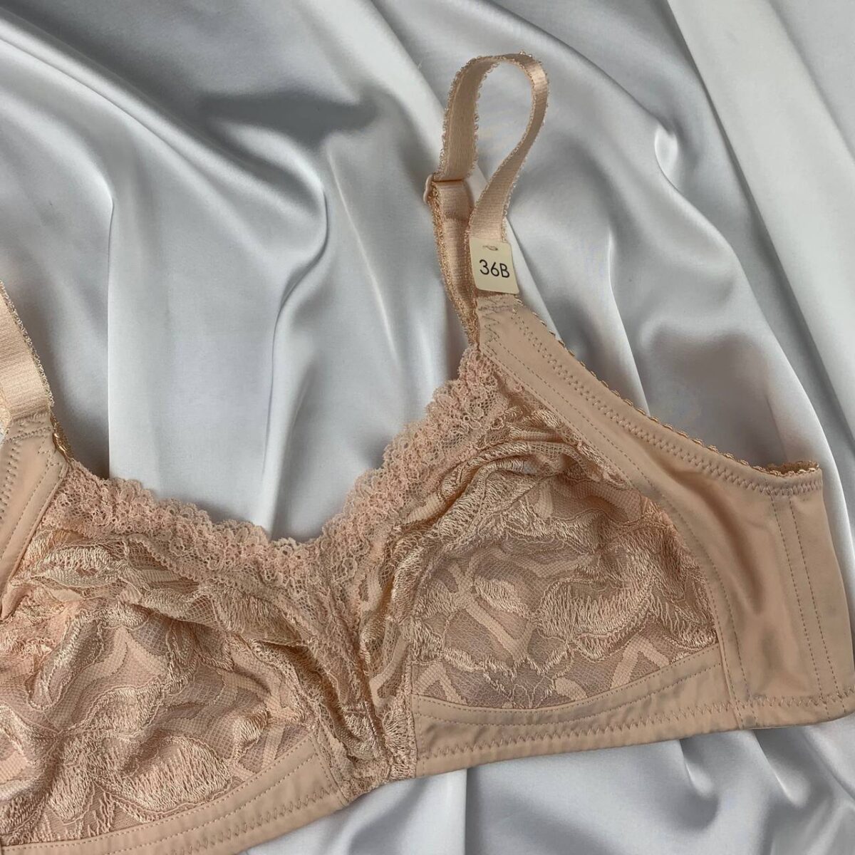 Unwired minimizer bra from splash - Image 4