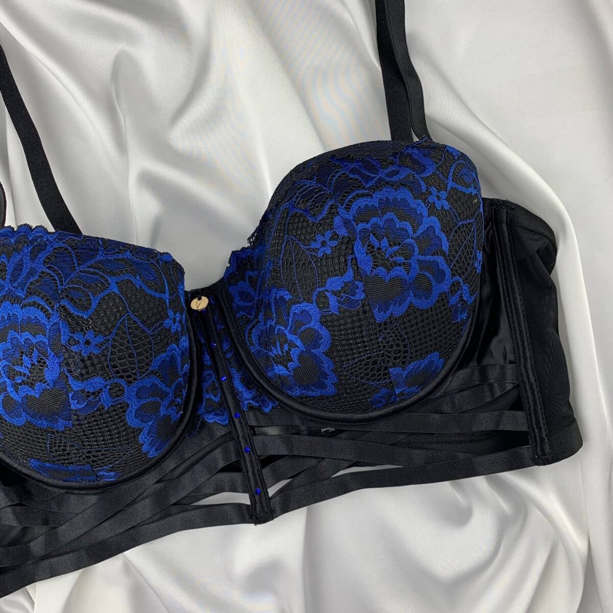 Wired padded bra from  bras N things - Image 4