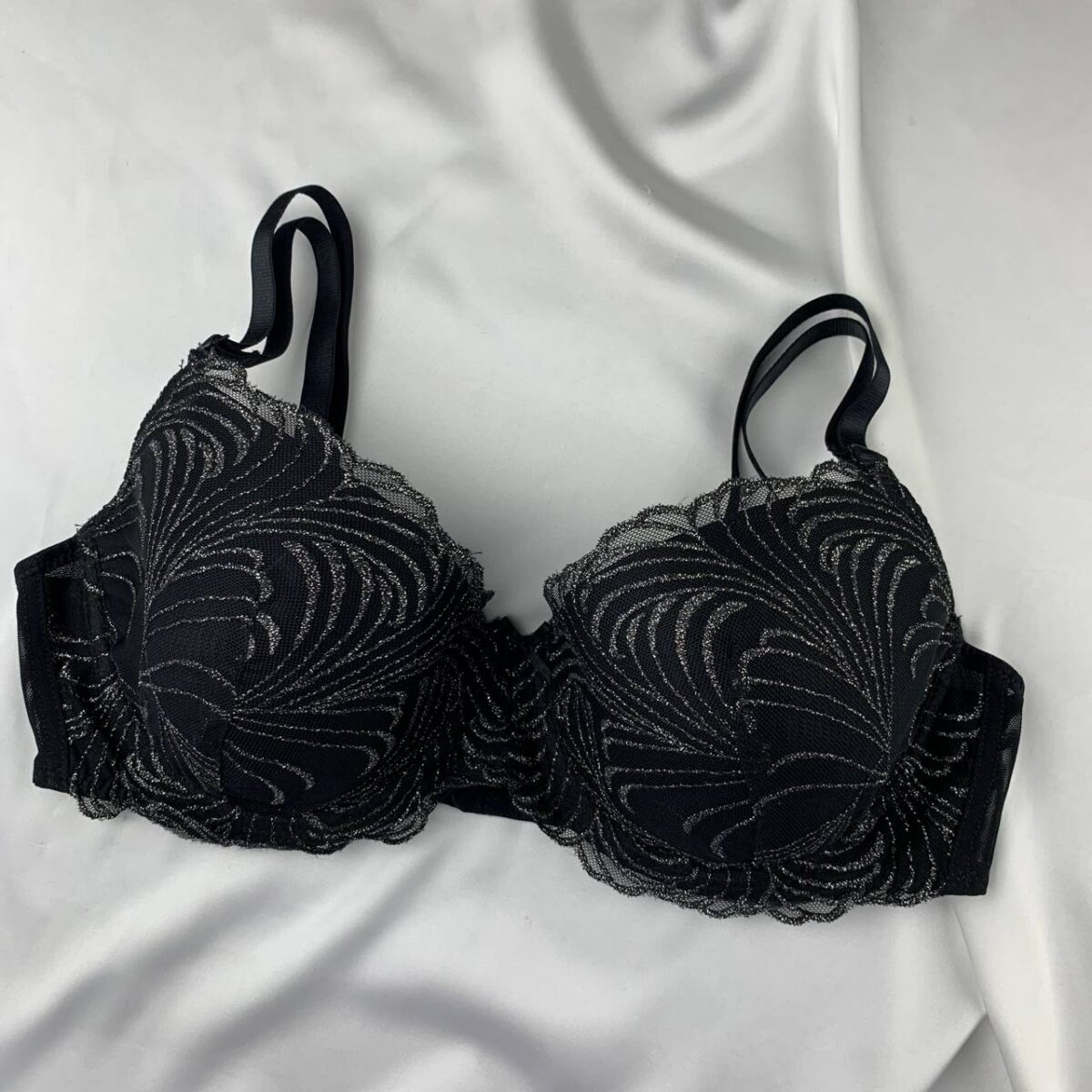 Wired padded lace bra from george - Image 1