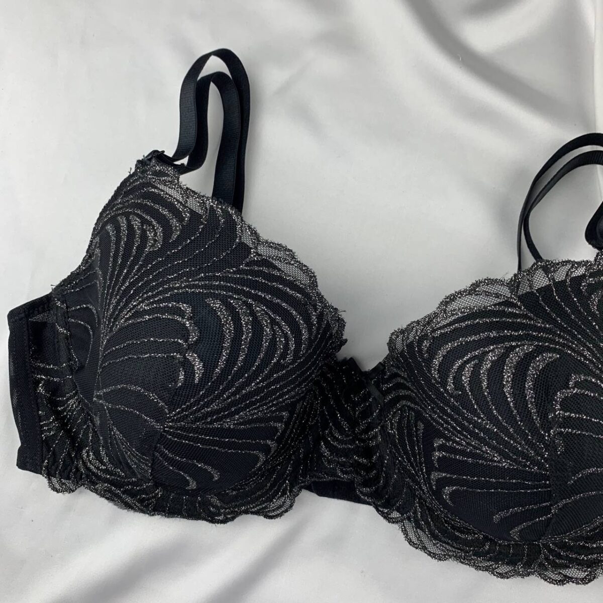Wired padded lace bra from george - Image 4