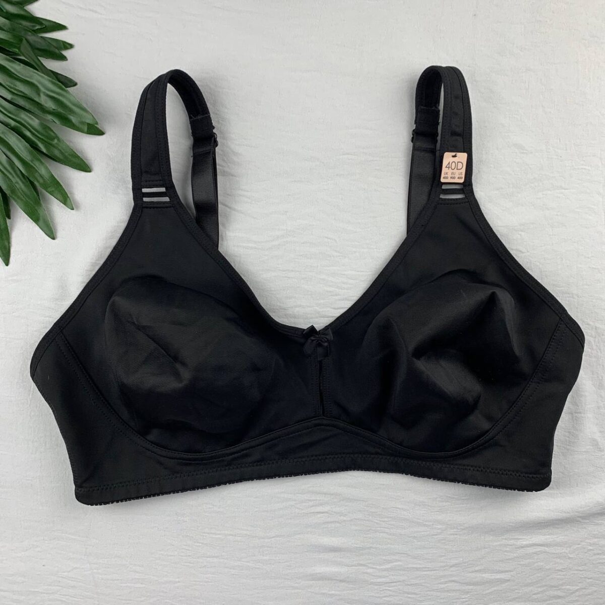 Unwired unpadded bra from splash - Image 1
