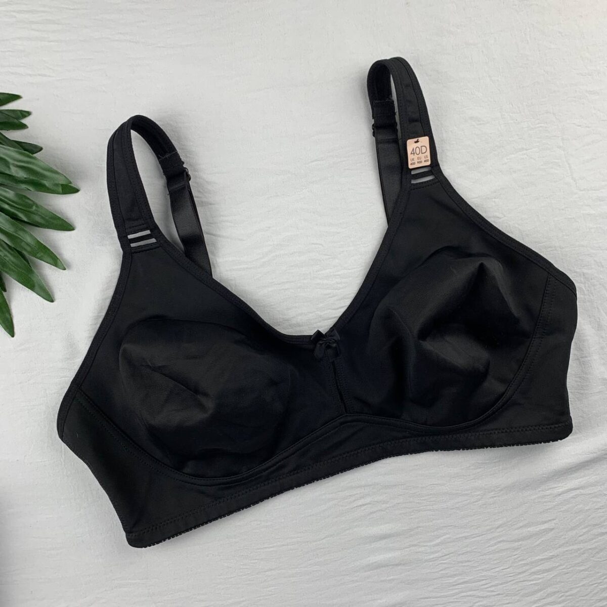 Unwired unpadded bra from splash - Image 3