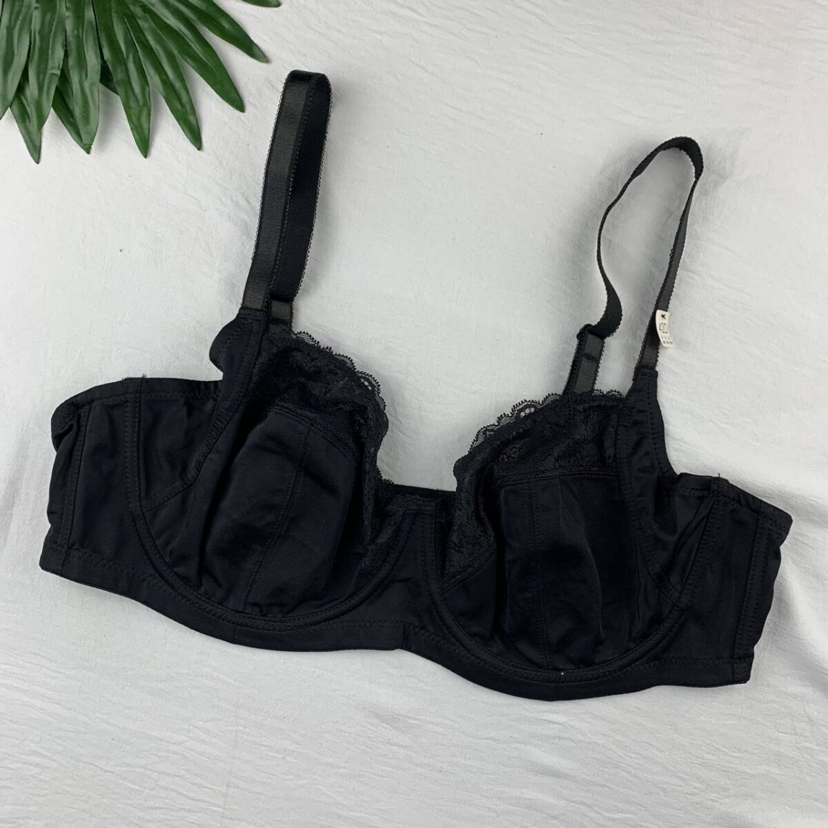 Wired minimizer bra from splash - Image 1