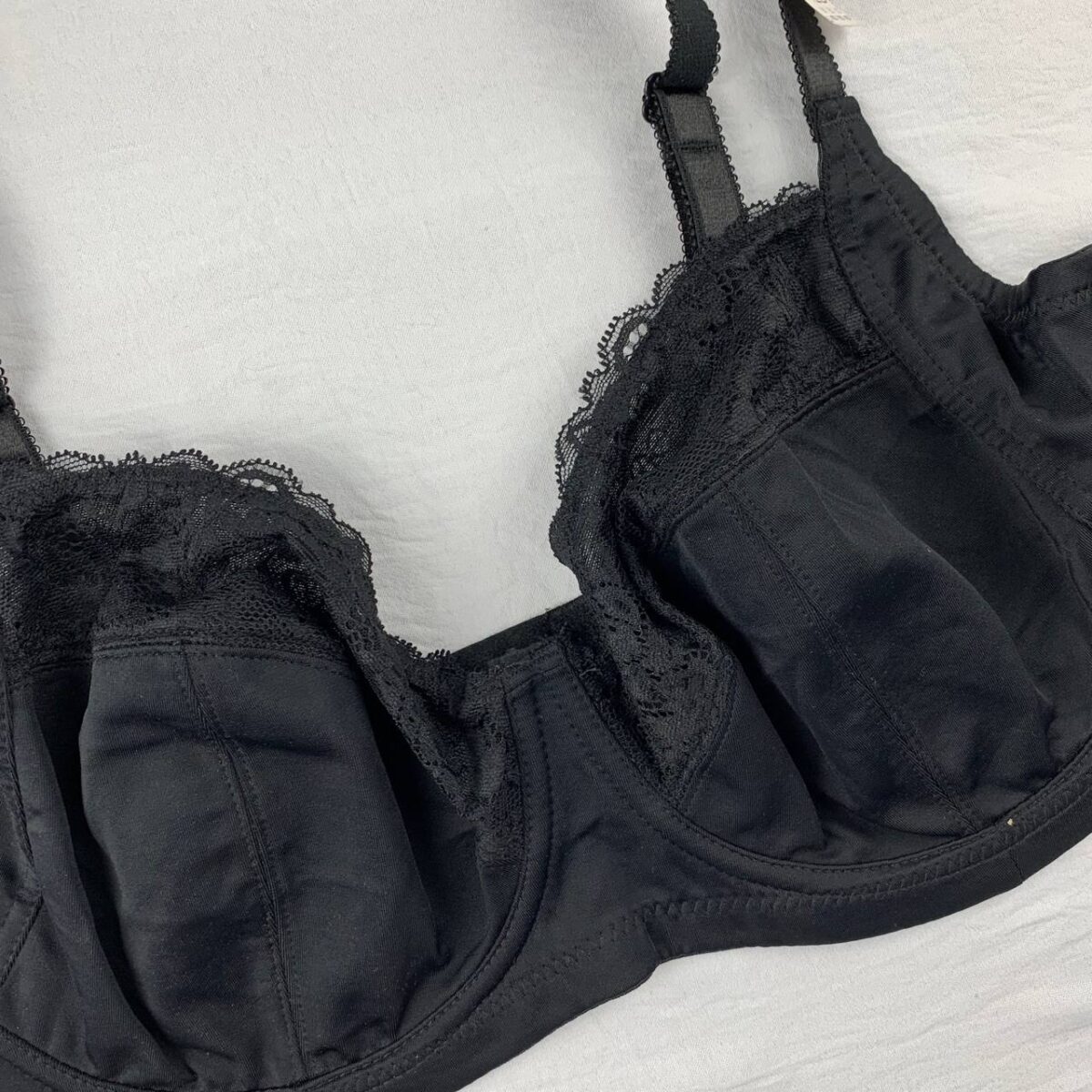 Wired minimizer bra from splash - Image 4