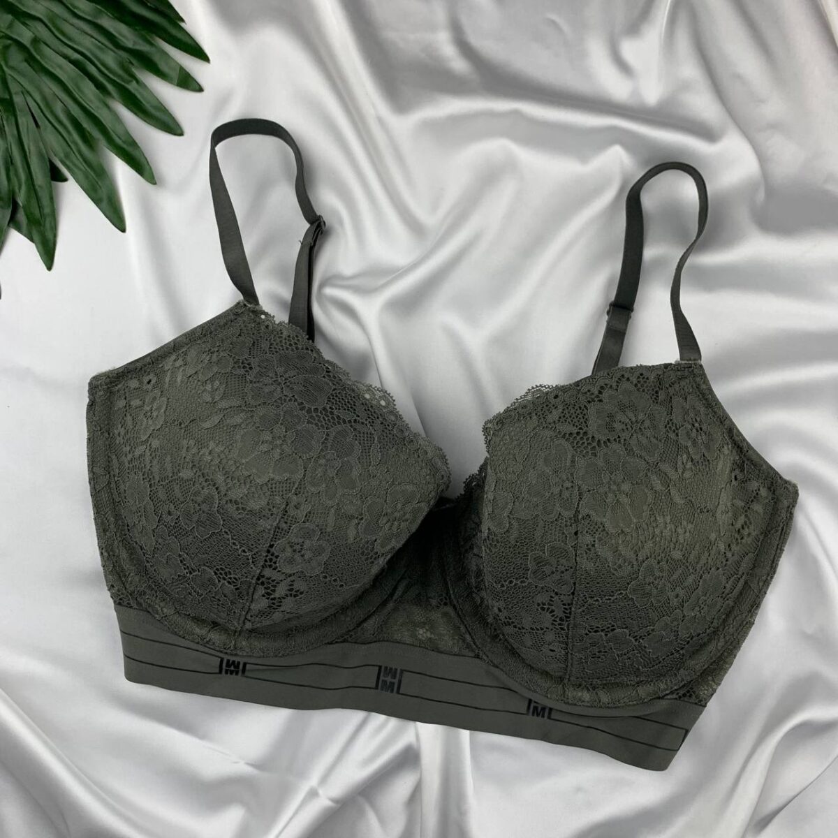 Wired padded bra from H&M - Image 1
