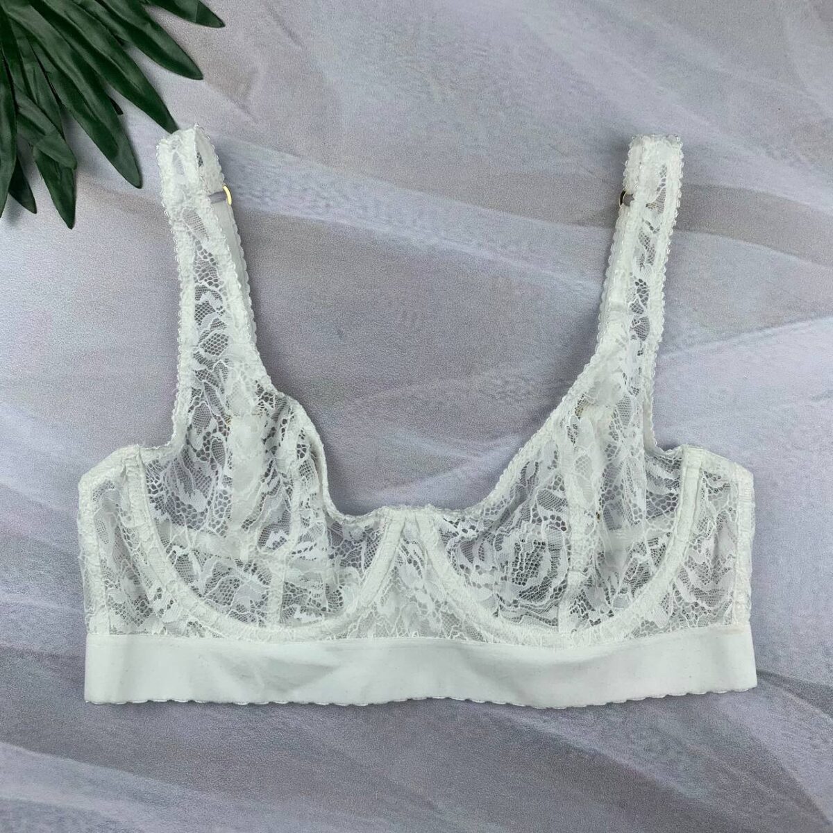 Wired lace lingerie bra from H&M - Image 1
