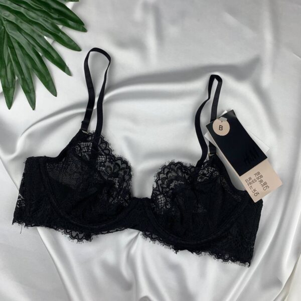 Wired lace lingerie bra From H&M
