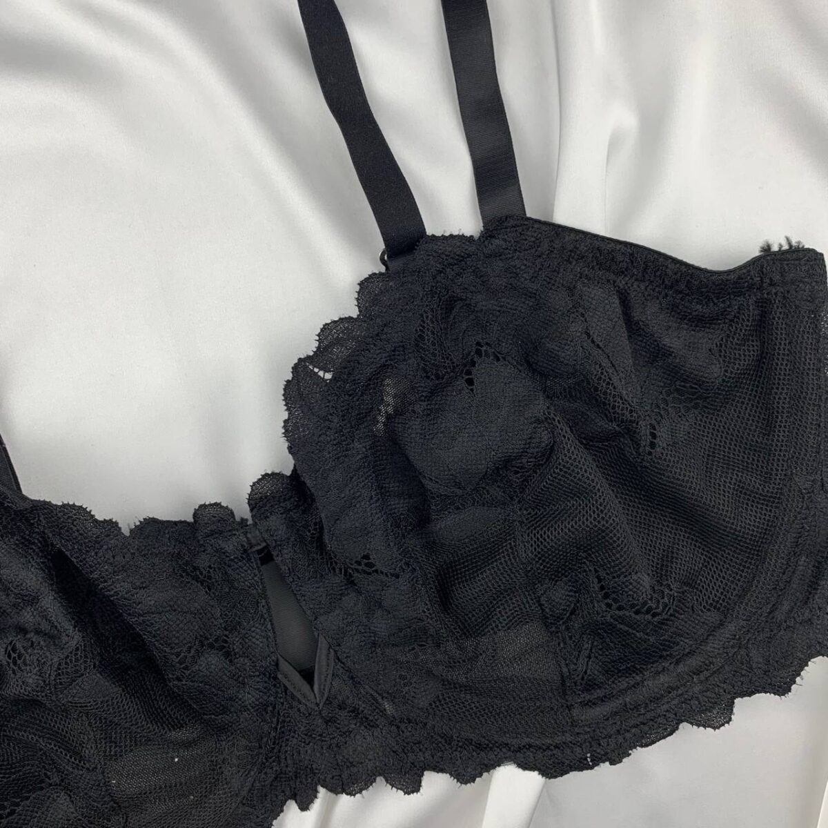 Wired lace lingerie bra From H&M - Image 5