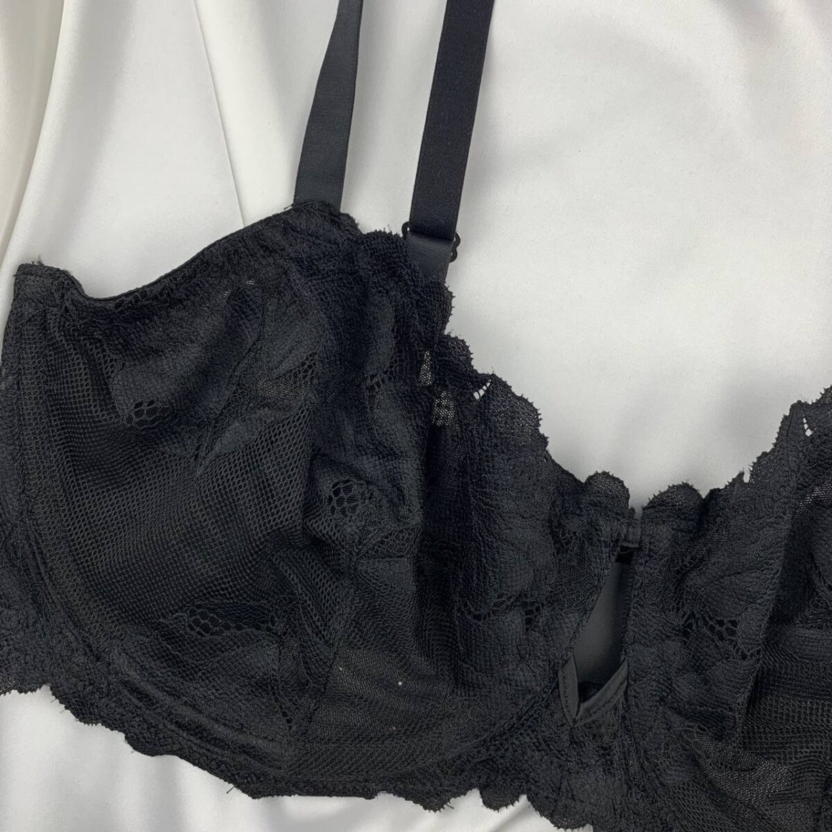 Wired lace lingerie bra From H&M - Image 4