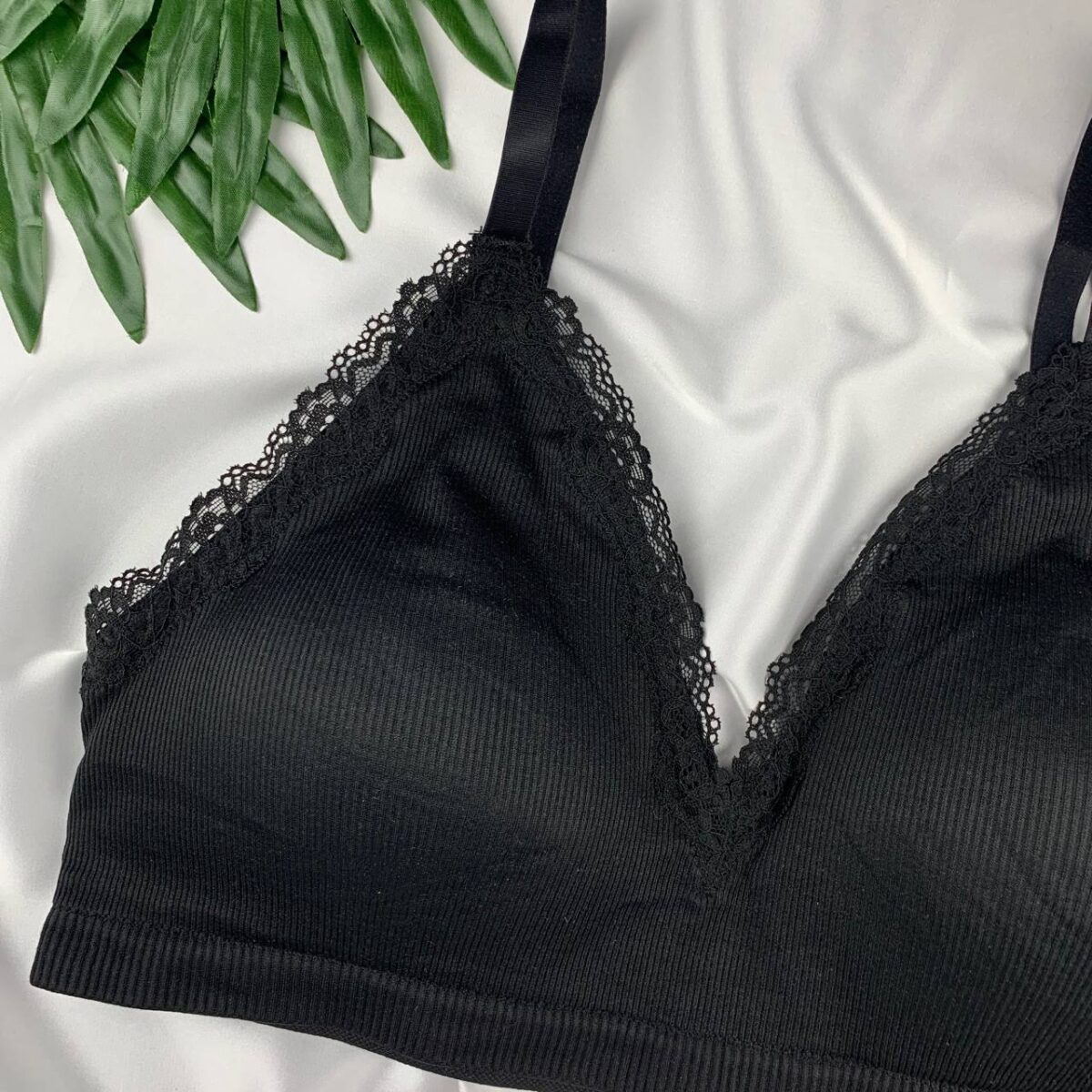 Unwired padded bra From H&M - Image 4