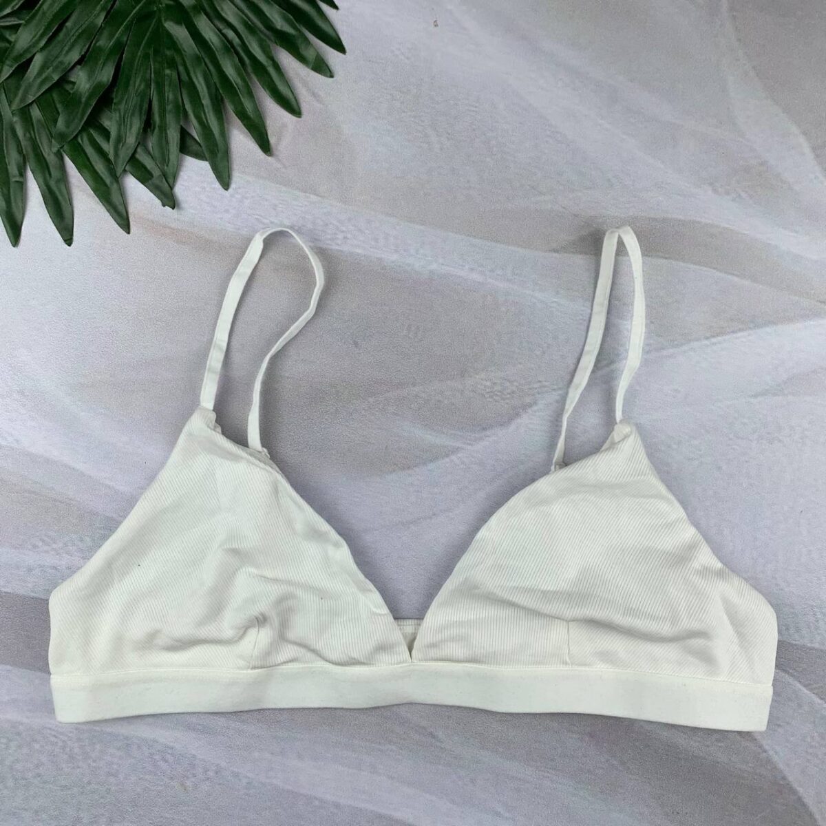 Unwired unpadded bra From H&M - Image 1