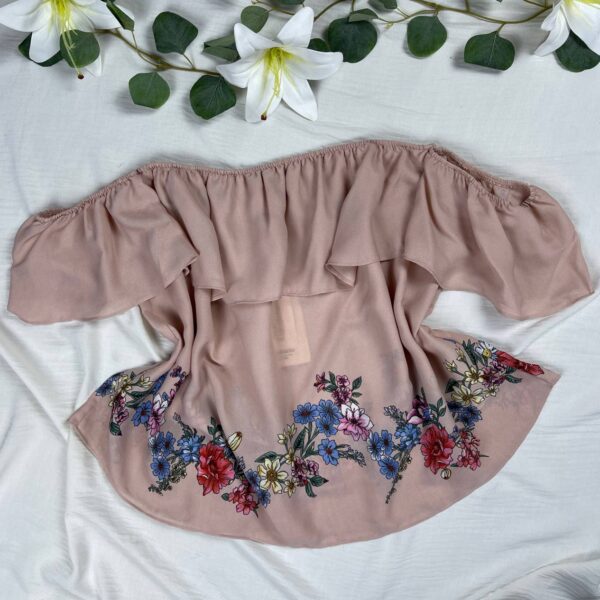 Off shoulder chiffon blouse from Stradivarius