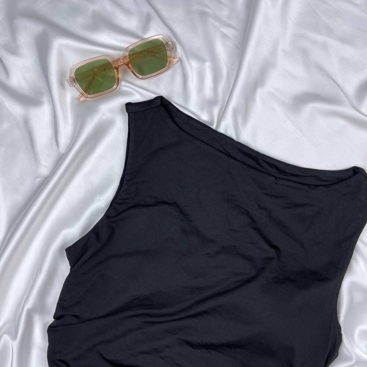 Padded crop top from shein premium - Image 2