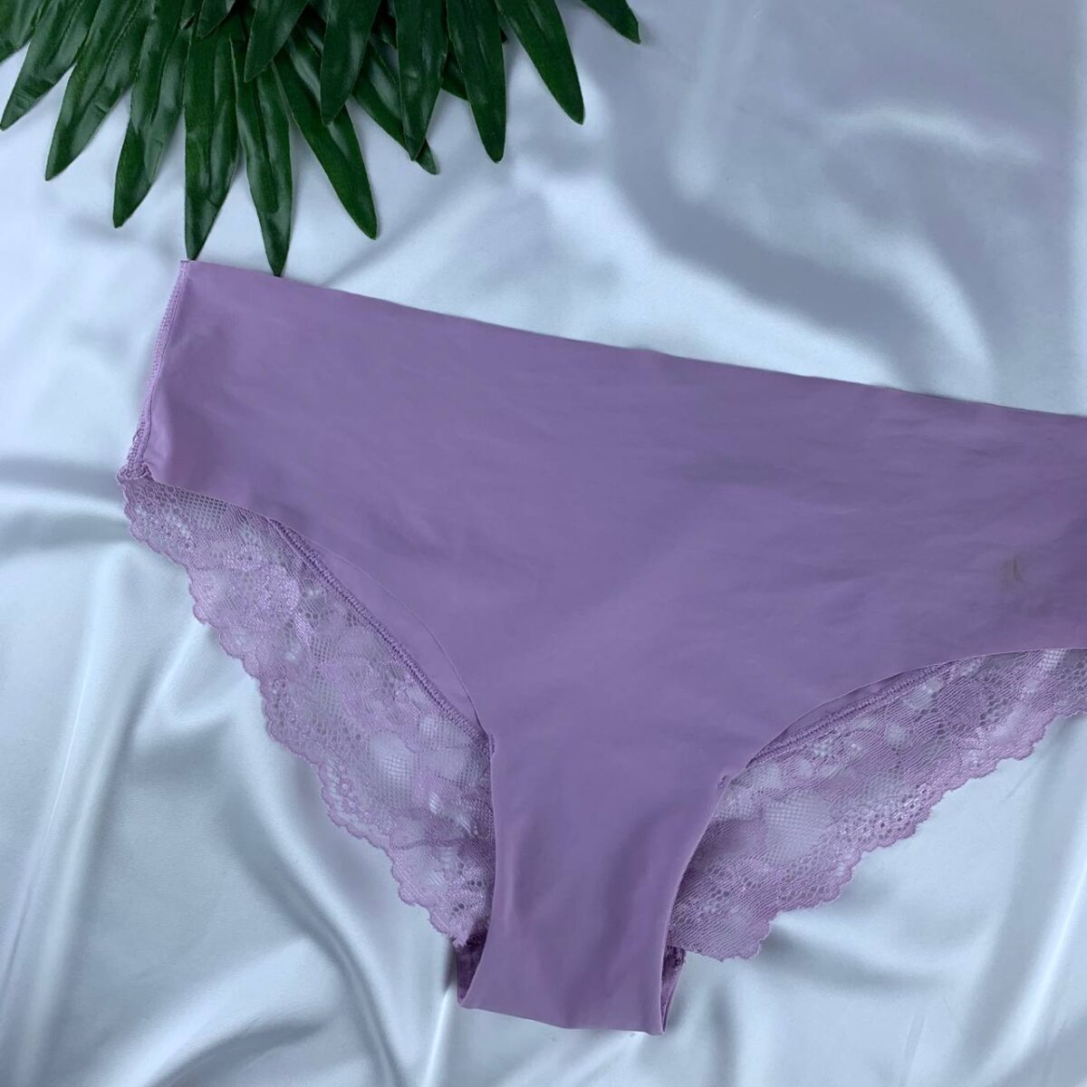 Lace lingerie panty from Lasenza - Image 2