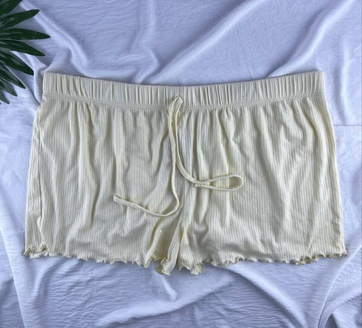 Jersey hot short from primark - Image 1