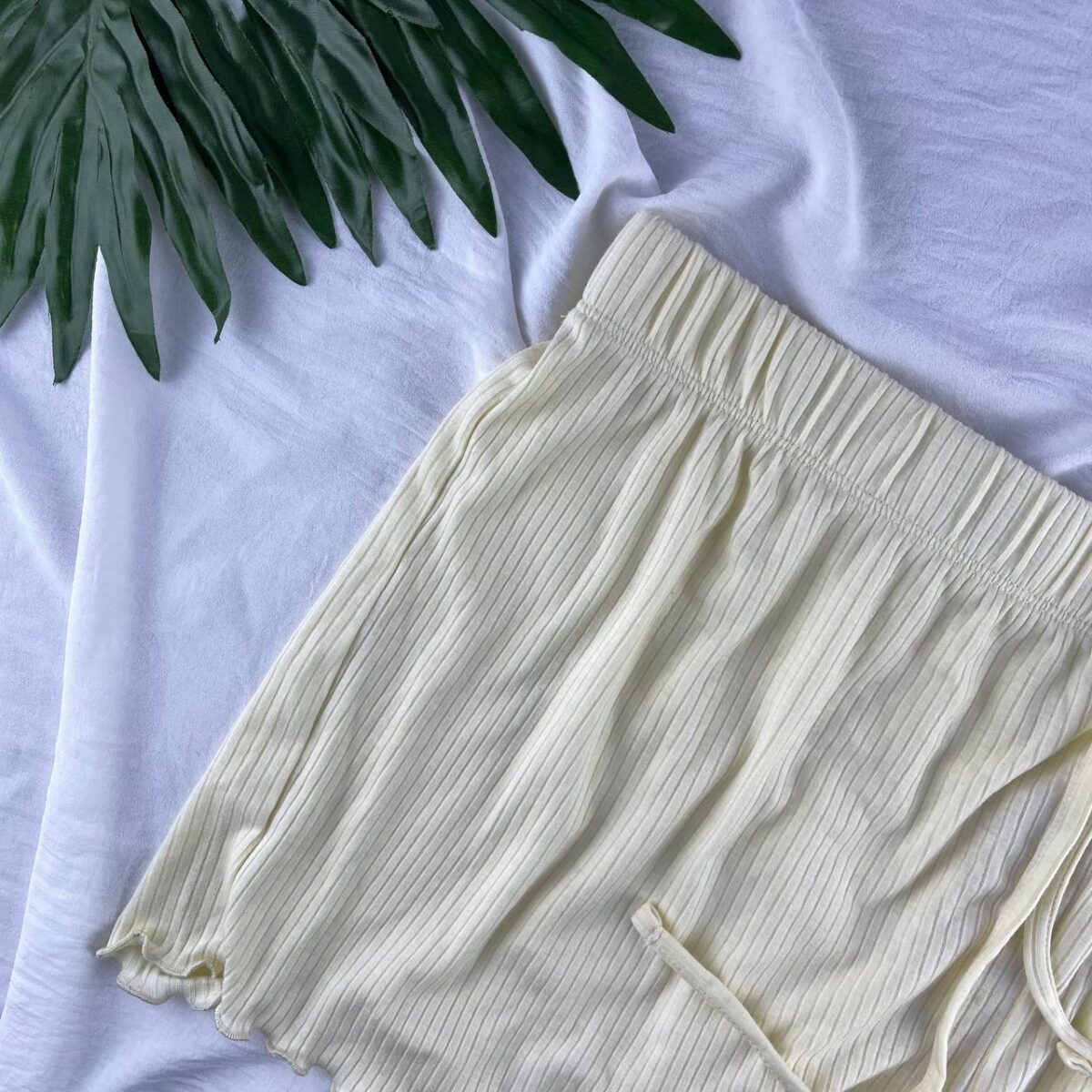 Jersey hot short from primark - Image 2