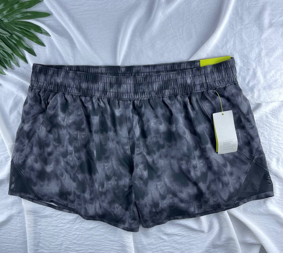 Sports hot short from all in motion - Image 1