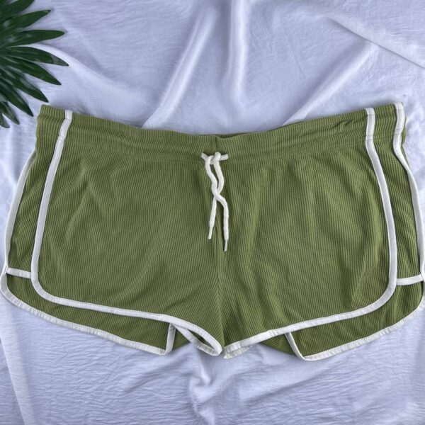 Cotton hot short from Max