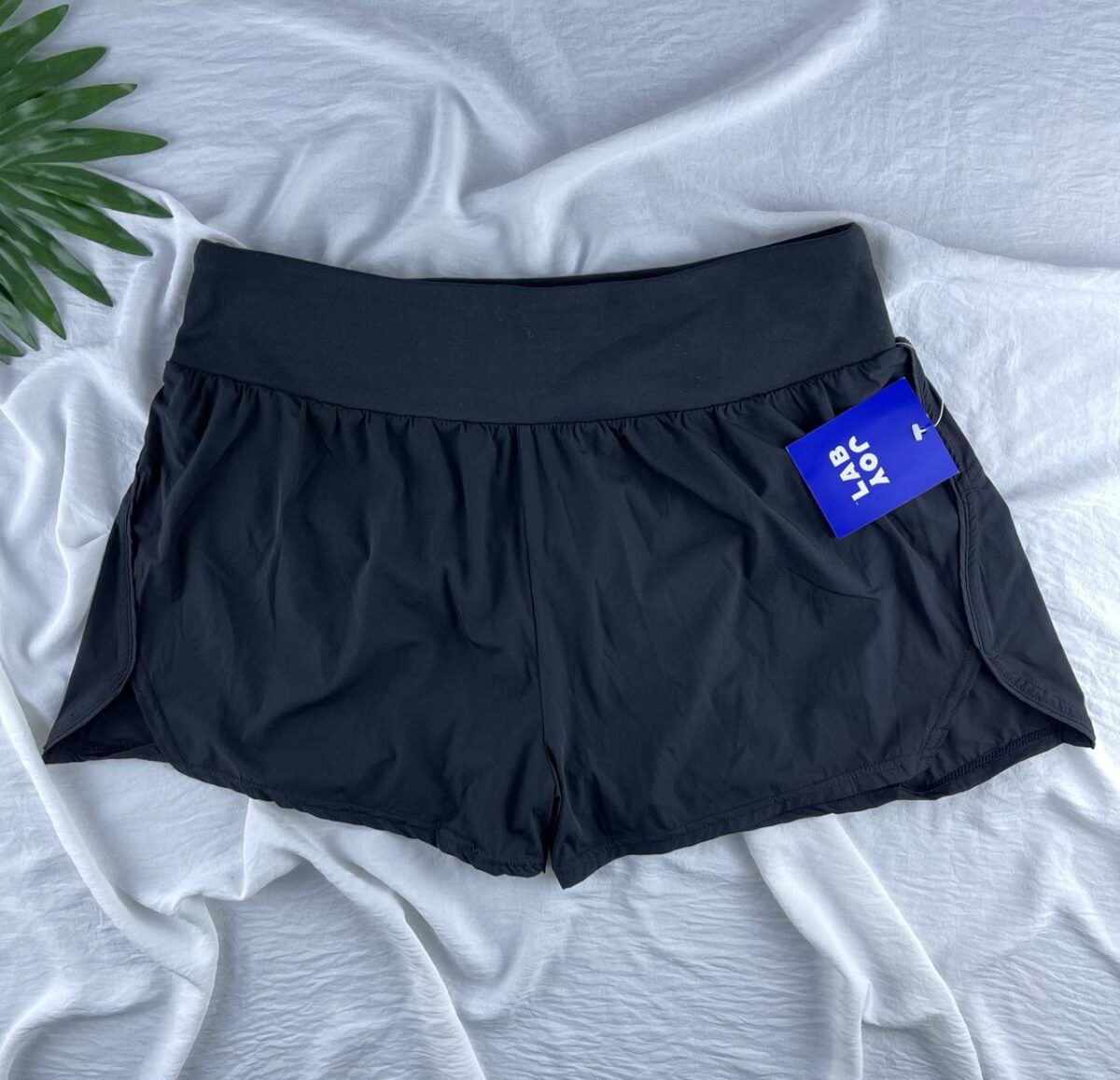 Waterproof shorts made in Germany - Image 1