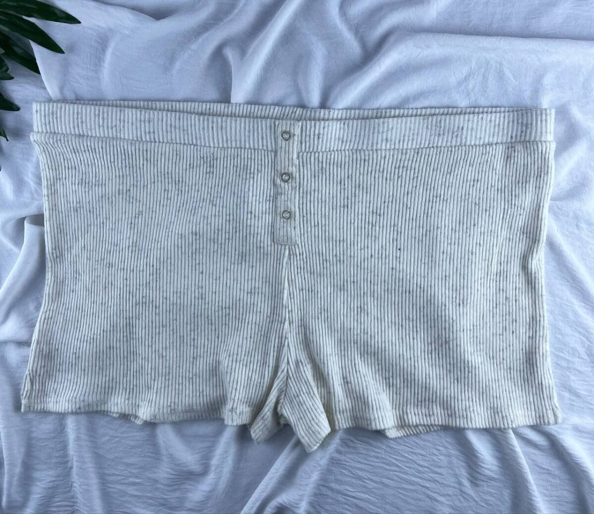 Cotton hot short from primark uk - Image 1