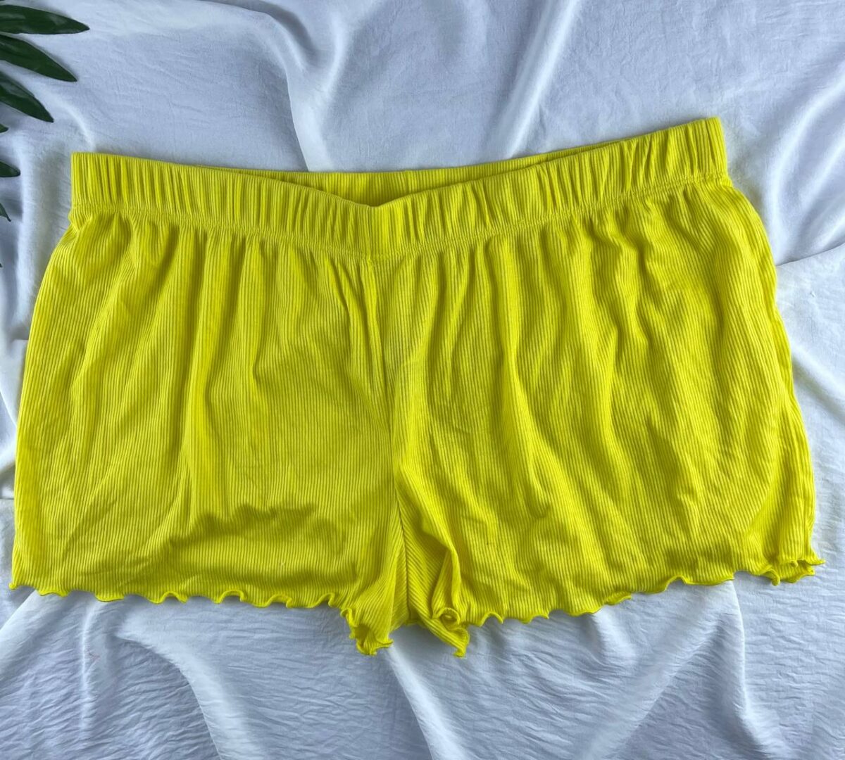 Cotton hot short from primark uk - Image 1