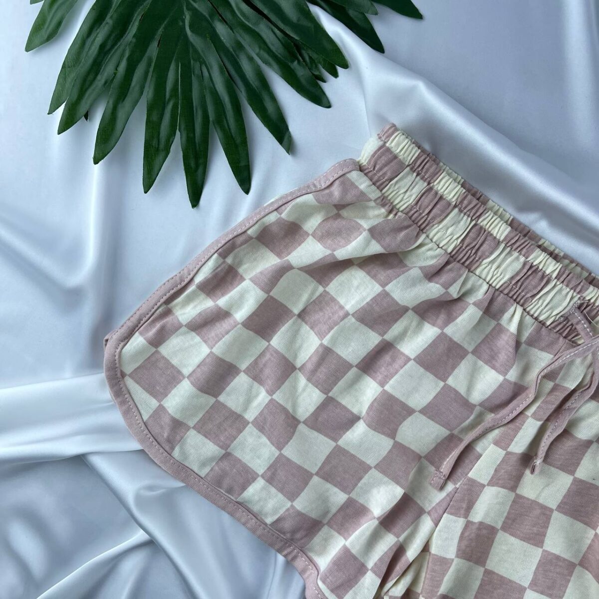 Cotton hot short made in Germany - Image 2