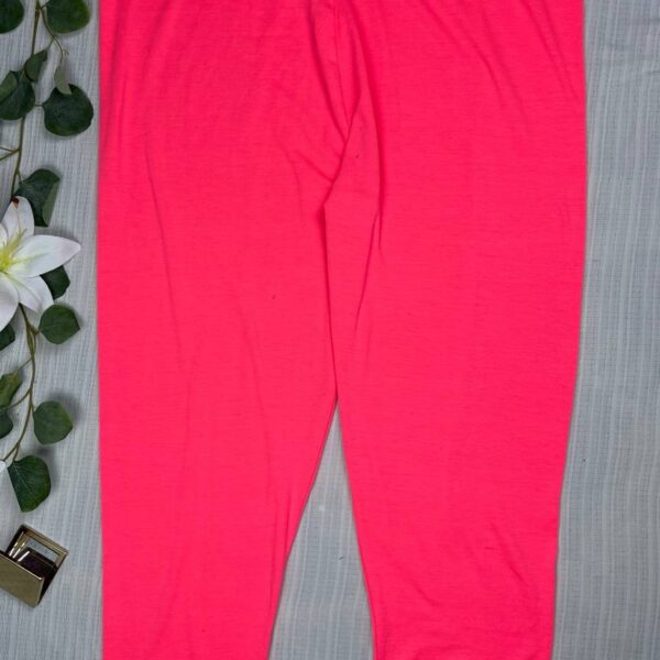 Neon leggings from primark