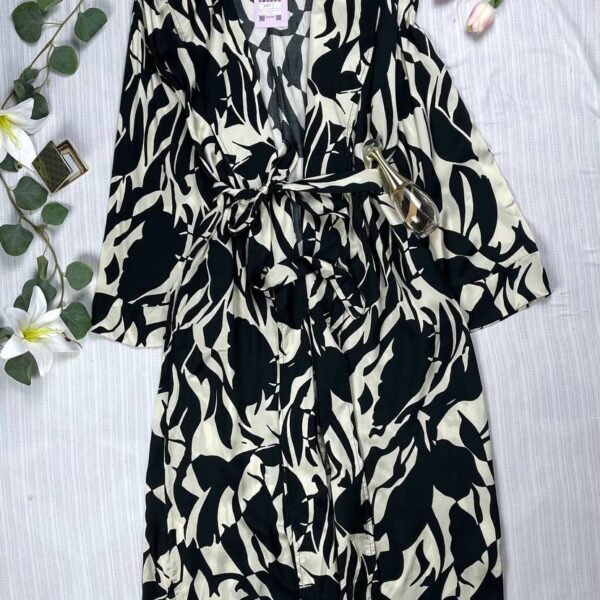 Long kimono from debenhams  Size S