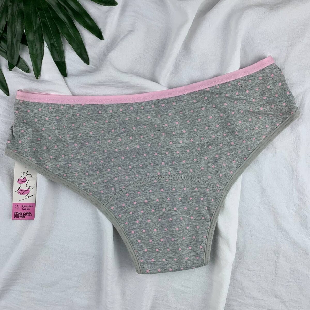 Cotton period panty from primark medium flow XS/S - Image 2