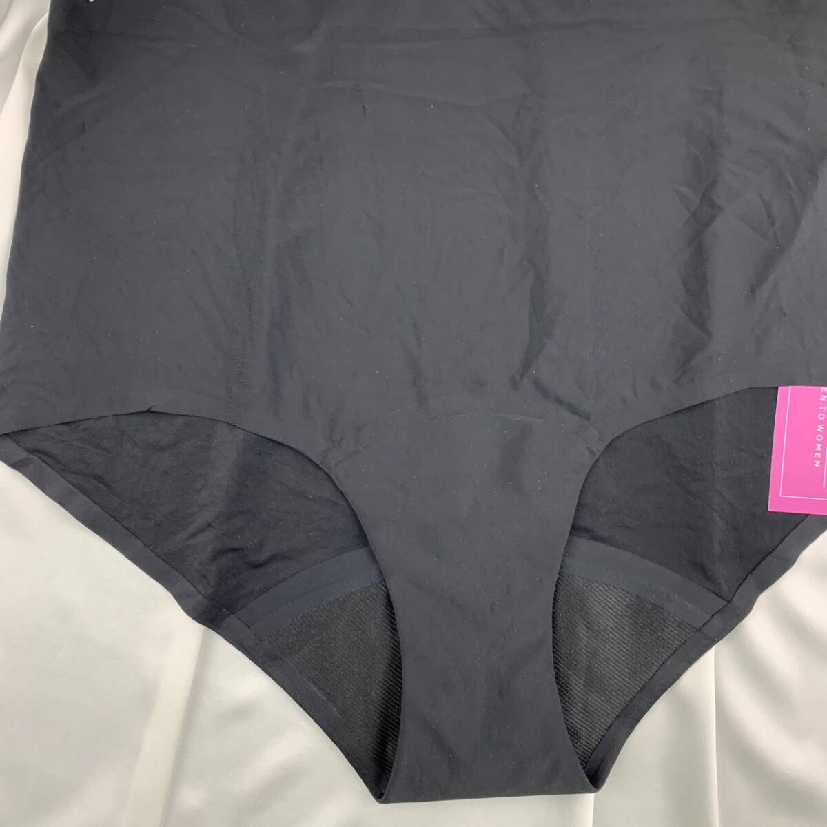 High waist laser period panty from primark medium flow - Image 2