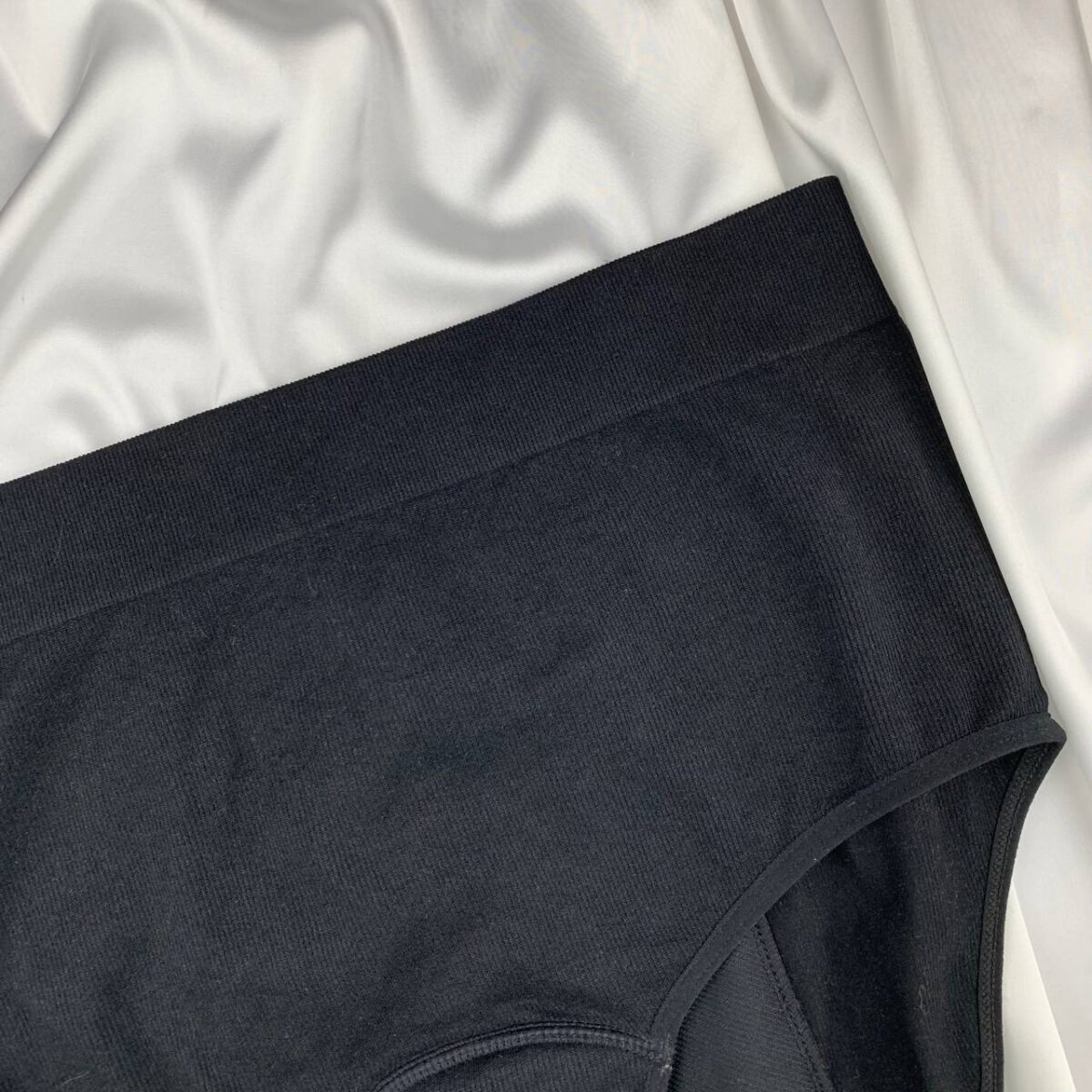 Cotton lycra period panty from primark Heavy flow  X-Large - Image 3
