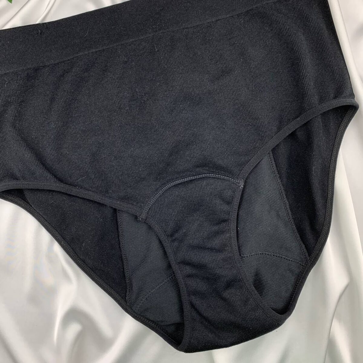 Cotton lycra period panty from primark Heavy flow  X-Large - Image 4