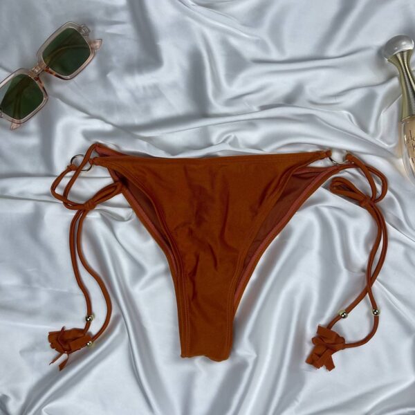 Bikini bottom from shein premium Medium