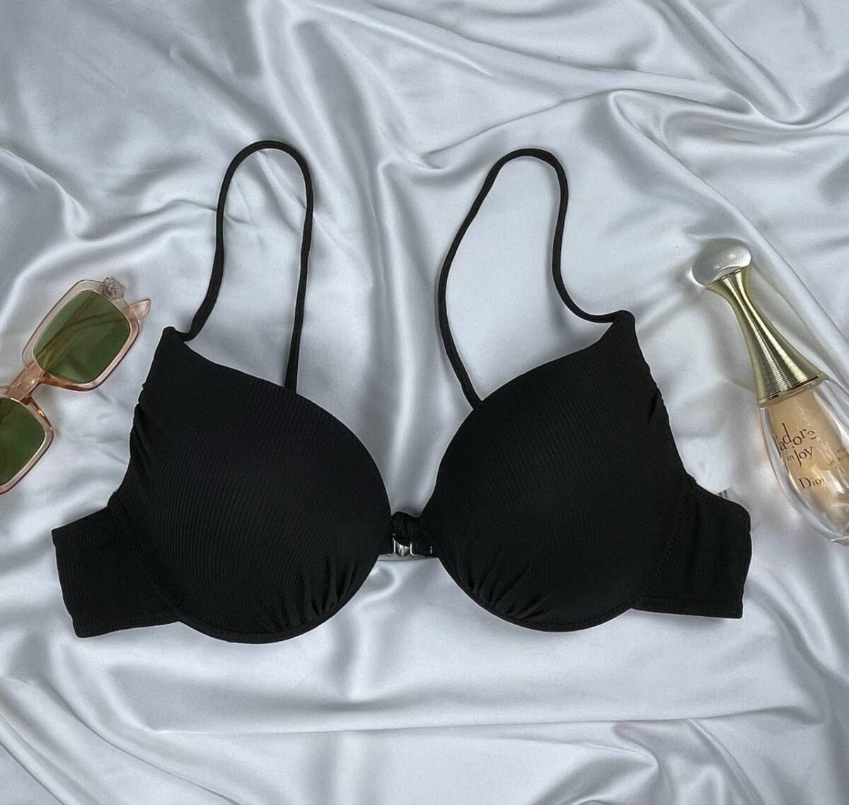 Wired bikini bottom from shein premium - Image 1