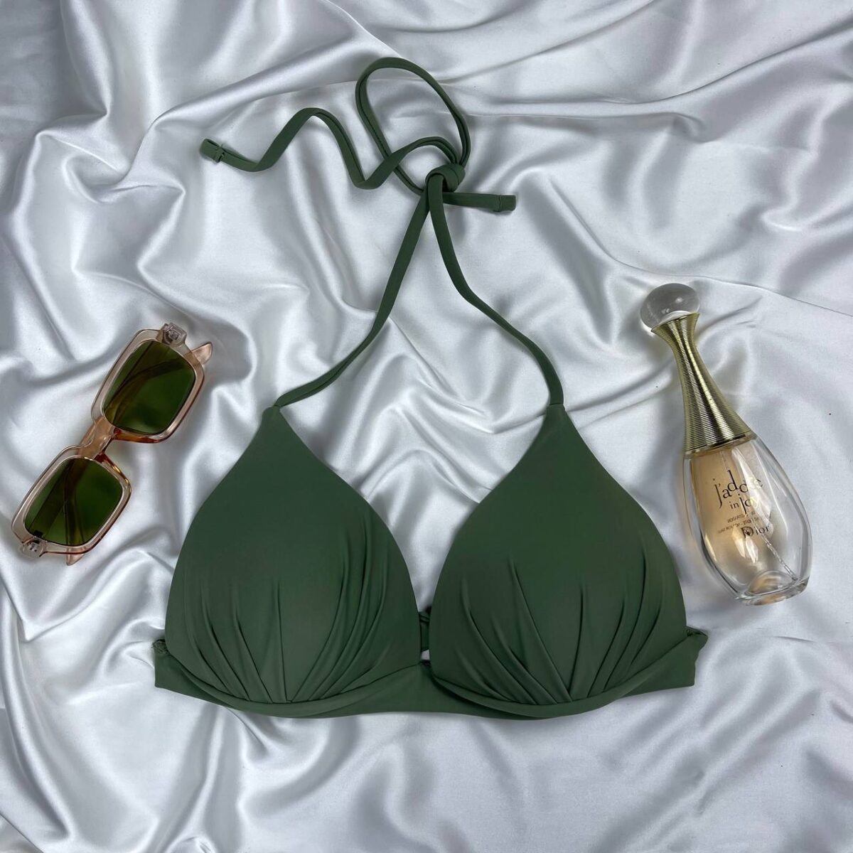 Bikini top from shein premium Medium - Image 3