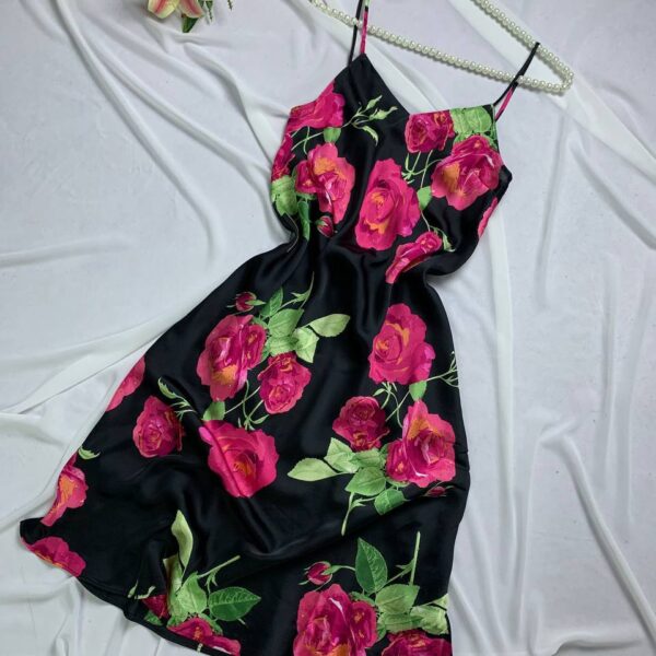 Floral backless silky satin lingerie from Max XXL