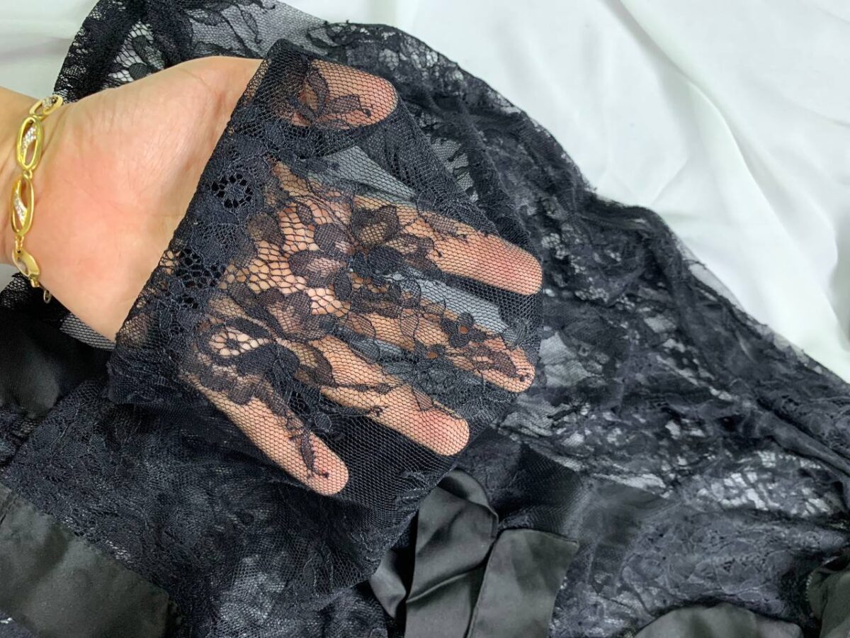 Lace kimono robe from Max - Image 2